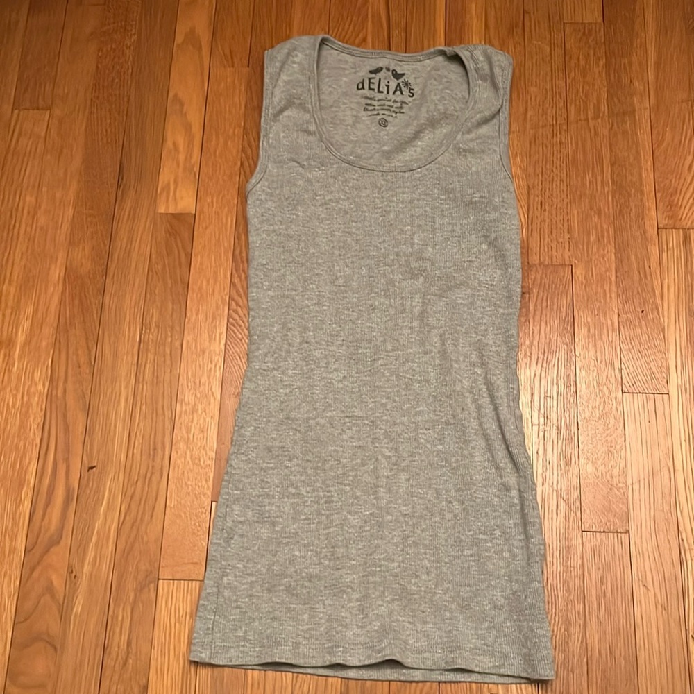 Delia’s Vintage Gray Sleeveless Ribbed Tee